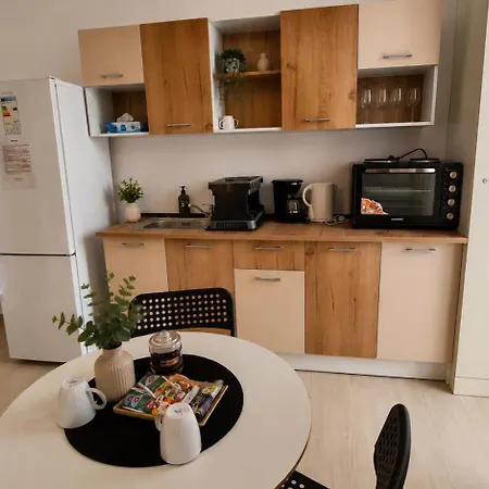 Apartman Jafar 1 - Modern 1br With Balcony Temesvár